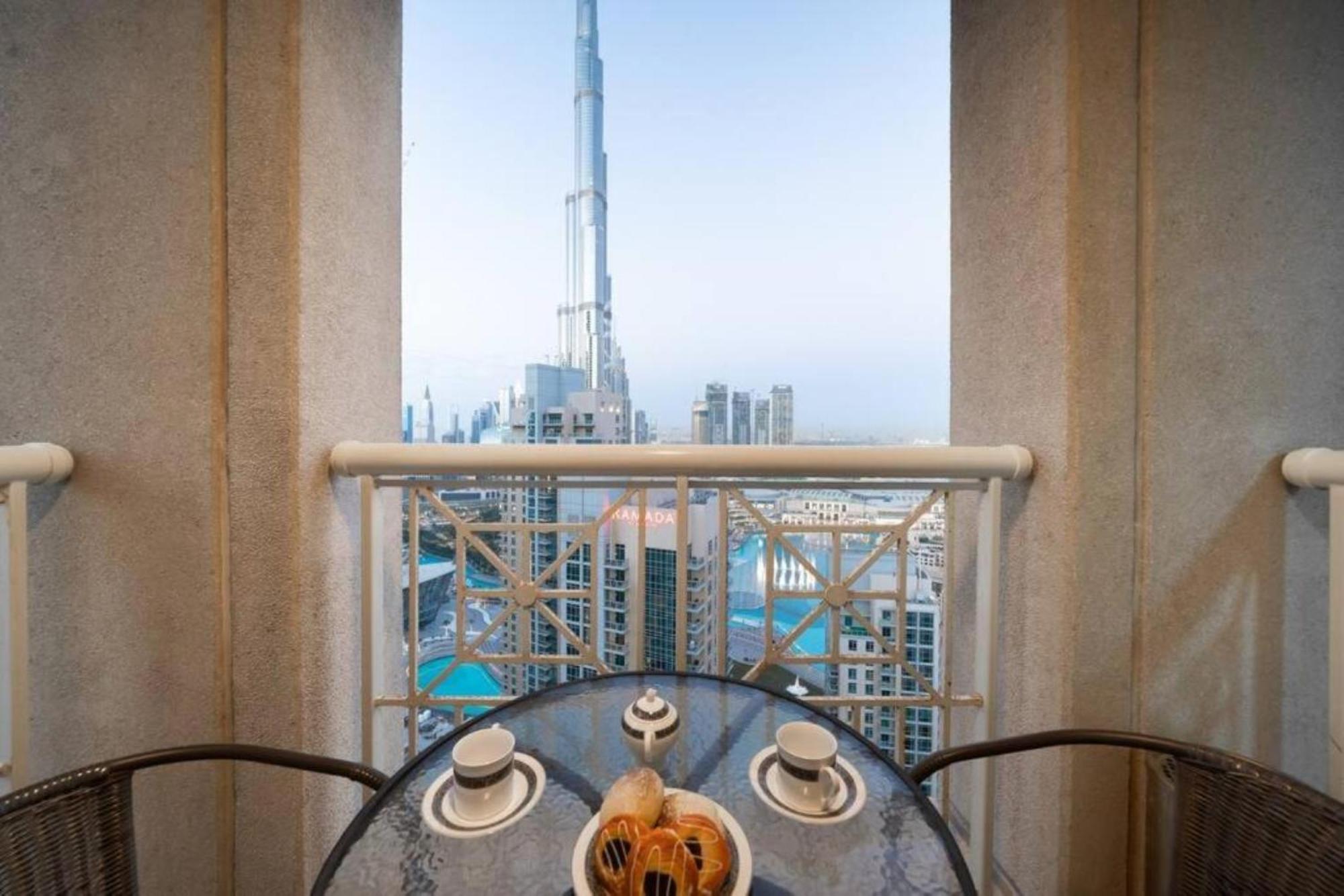 Bellavista - Dazzling High Floor - 2Br - 29 Boulevard - Burj Khalifa & Fountain View Дубай Екстер'єр фото